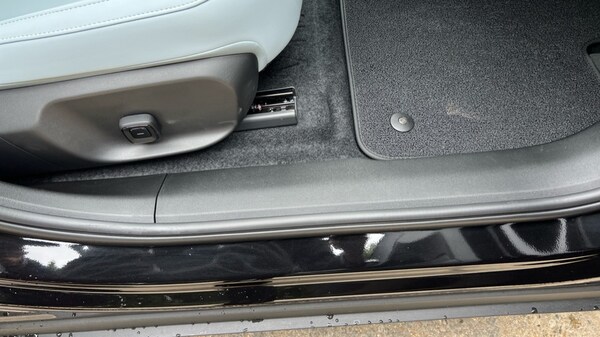 Used Volvo EX30 2025 for sale - 75439820: Photo 43