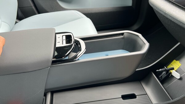 Used Volvo EX30 2025 for sale - 75439820: Photo 46