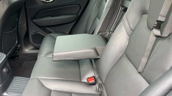 Used Volvo XC60 2024 for sale - 76079063: Photo 31