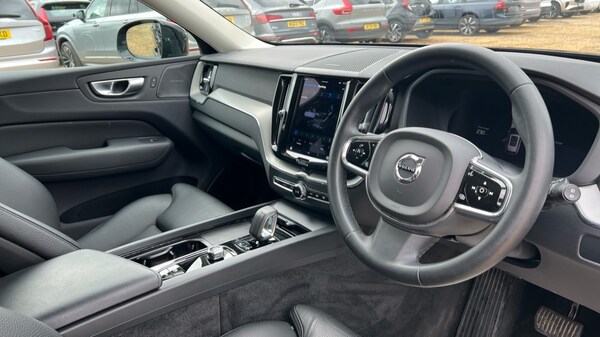 Used Volvo XC60 2024 for sale - 76079063: Photo 5