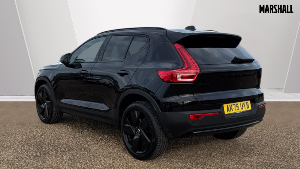 Used Volvo XC40 2025 for sale - 76874576: Photo 2