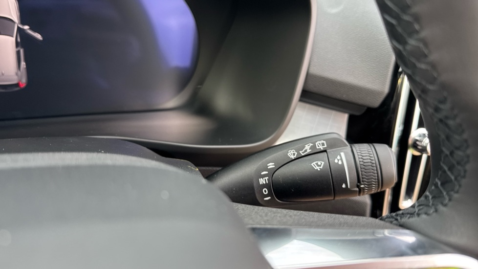 Used Volvo XC40 2025 for sale - 76874576: Photo 29