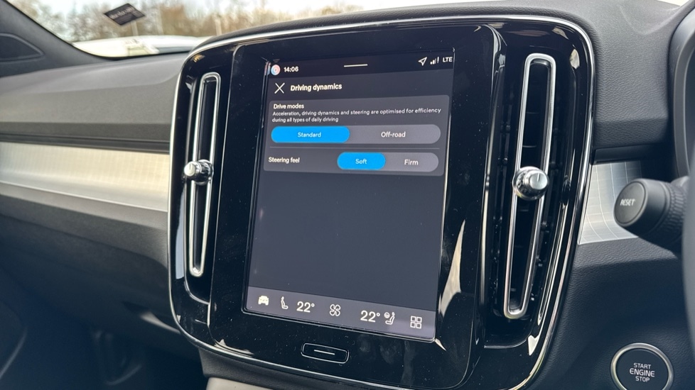 Used Volvo XC40 2025 for sale - 76874576: Photo 41