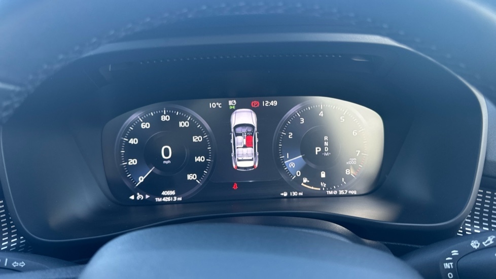 Used Volvo XC40 2022 for sale - 77047525: Photo 11