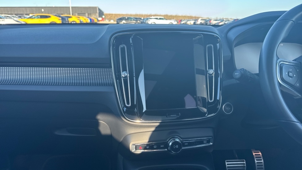 Used Volvo XC40 2022 for sale - 77047525: Photo 22