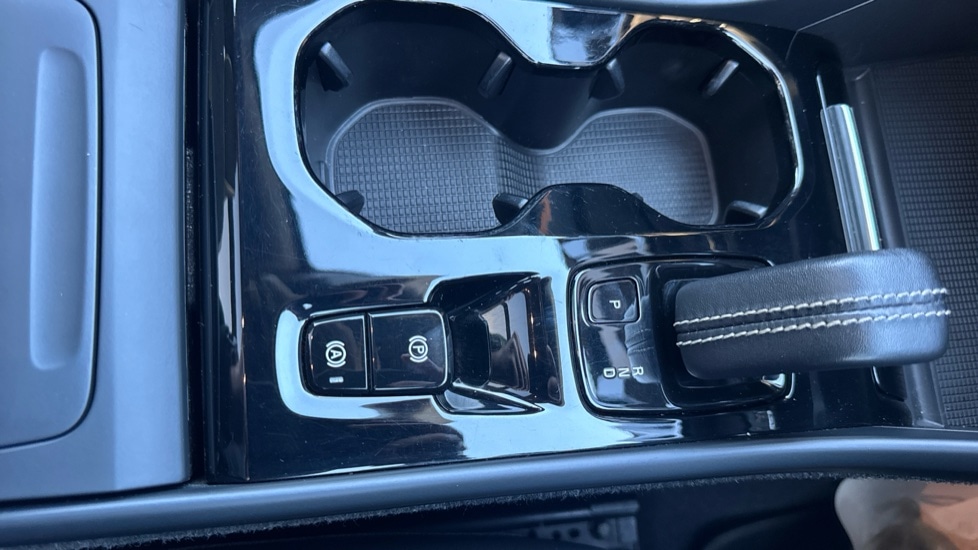 Used Volvo XC40 2022 for sale - 77047525: Photo 50