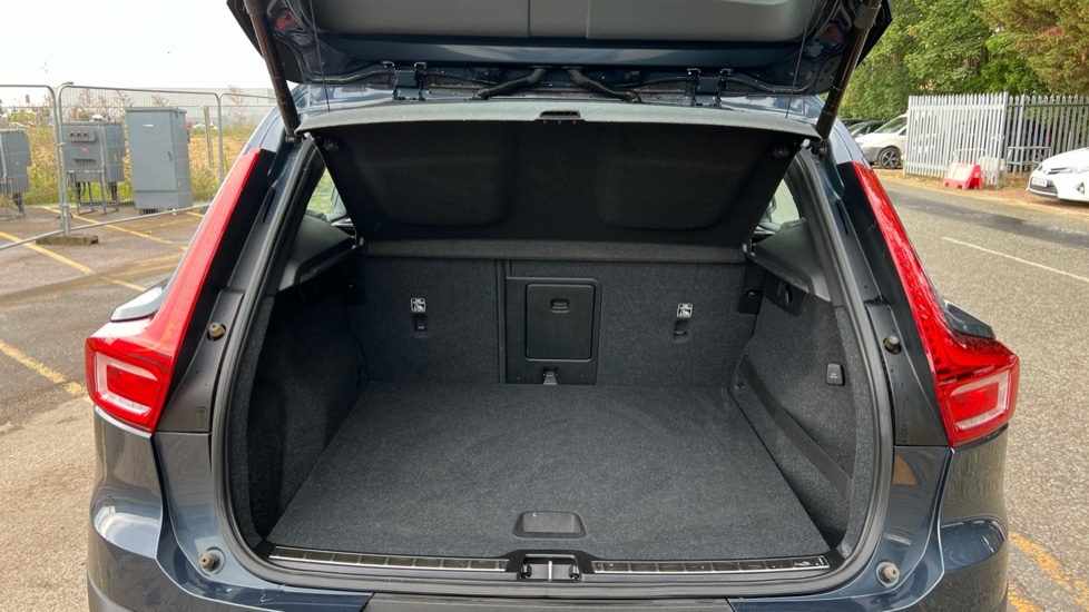 Used Volvo XC40 2020 for sale - 76154610: Photo 15