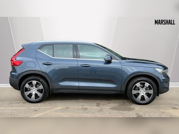 Used Volvo XC40 2020 for sale - 76154610: Photo 2