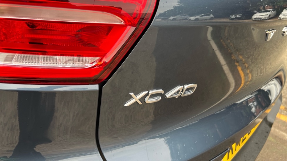 Used Volvo XC40 2020 for sale - 76154610: Photo 41
