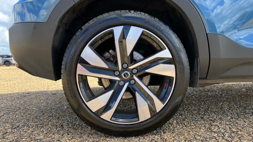 Used Volvo XC40 2024 for sale - 75943333: Photo 24