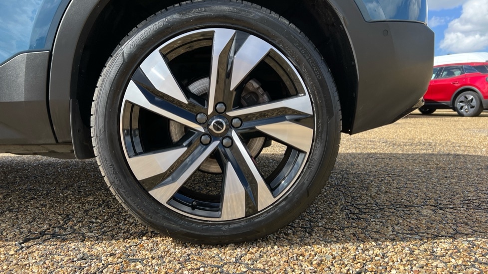 Used Volvo XC40 2024 for sale - 75943333: Photo 26