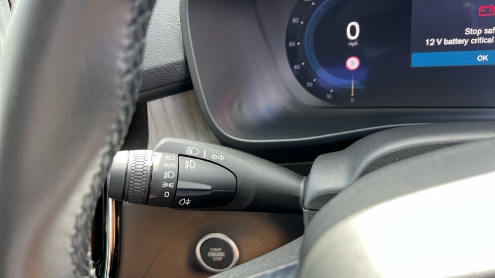 Used Volvo XC40 2024 for sale - 75943333: Photo 29