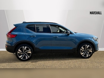 Used Volvo XC40 2024 for sale - 75943333: Photo 3