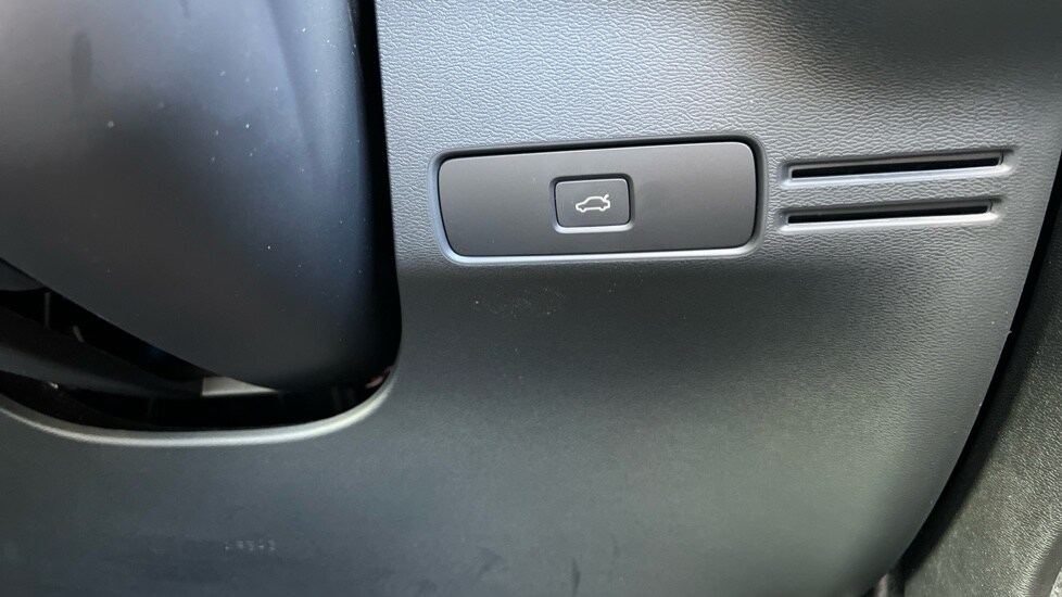 Used Volvo XC40 2024 for sale - 75943333: Photo 47