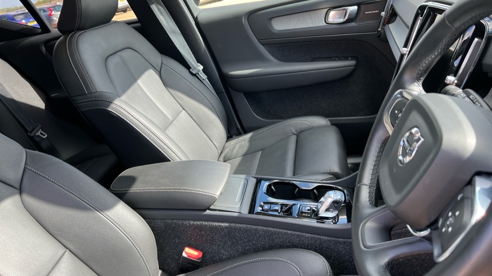 Used Volvo XC40 2024 for sale - 75943333: Photo 9