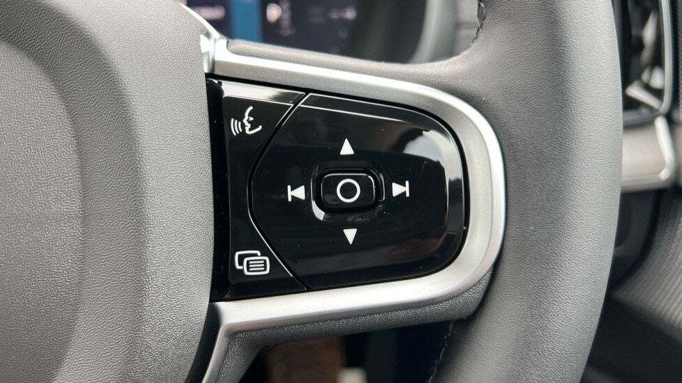 Used Volvo XC90 2025 for sale - 76116958: Photo 19