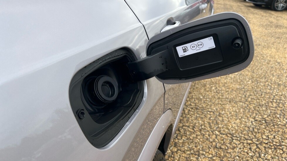 Used Volvo XC90 2025 for sale - 76116958: Photo 42