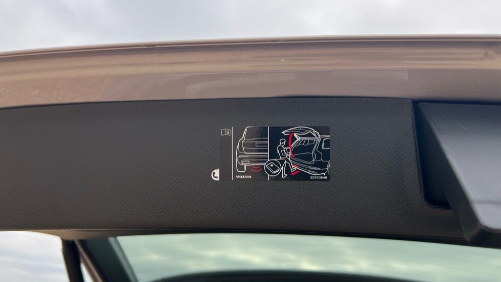 Used Volvo XC90 2025 for sale - 76116958: Photo 45