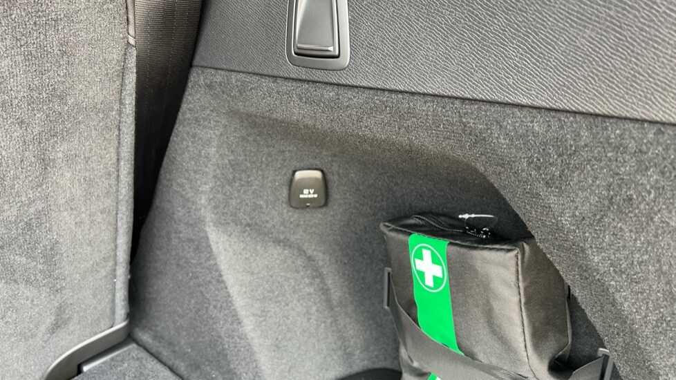 Used Volvo XC90 2025 for sale - 76116958: Photo 48