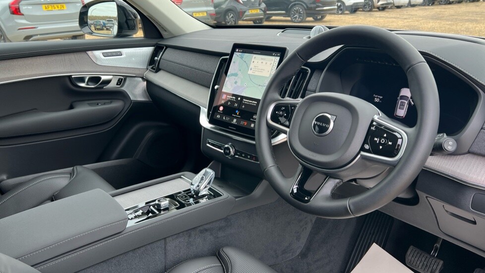 Used Volvo XC90 2025 for sale - 76116958: Photo 5