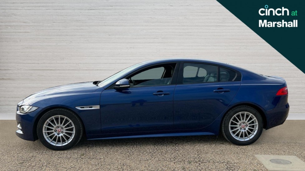 Used Jaguar XE 2016 for sale - 76104336: Photo 6