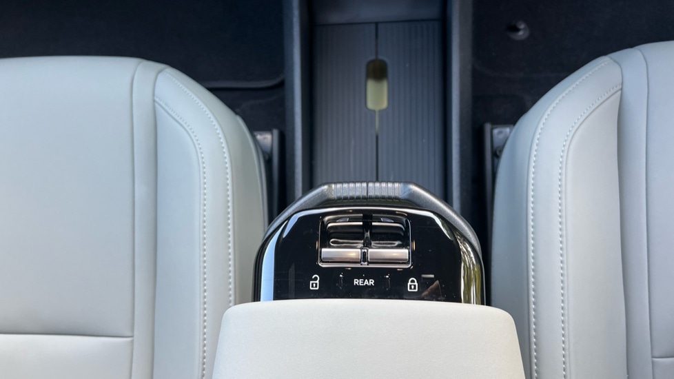 Used Volvo EX30 2025 for sale - 76452309: Photo 12