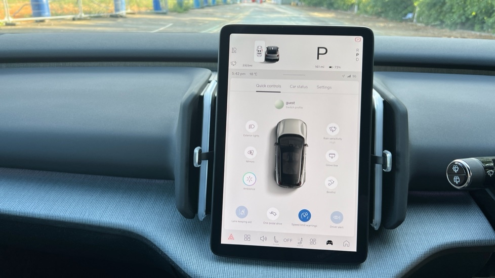 Used Volvo EX30 2025 for sale - 76452309: Photo 42