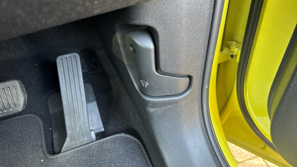 Used Volvo EX30 2025 for sale - 76452309: Photo 48