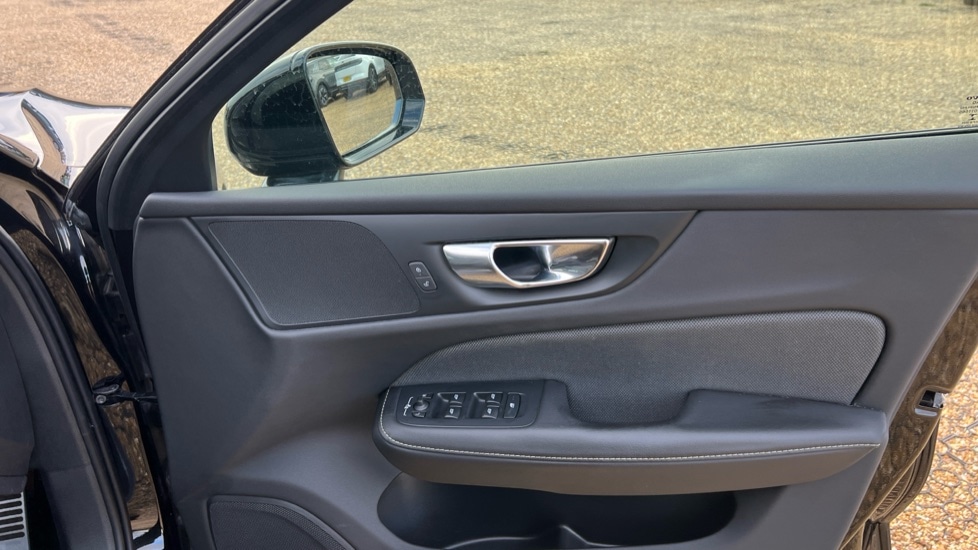 Used Volvo V60 2021 for sale - 76826585: Photo 15