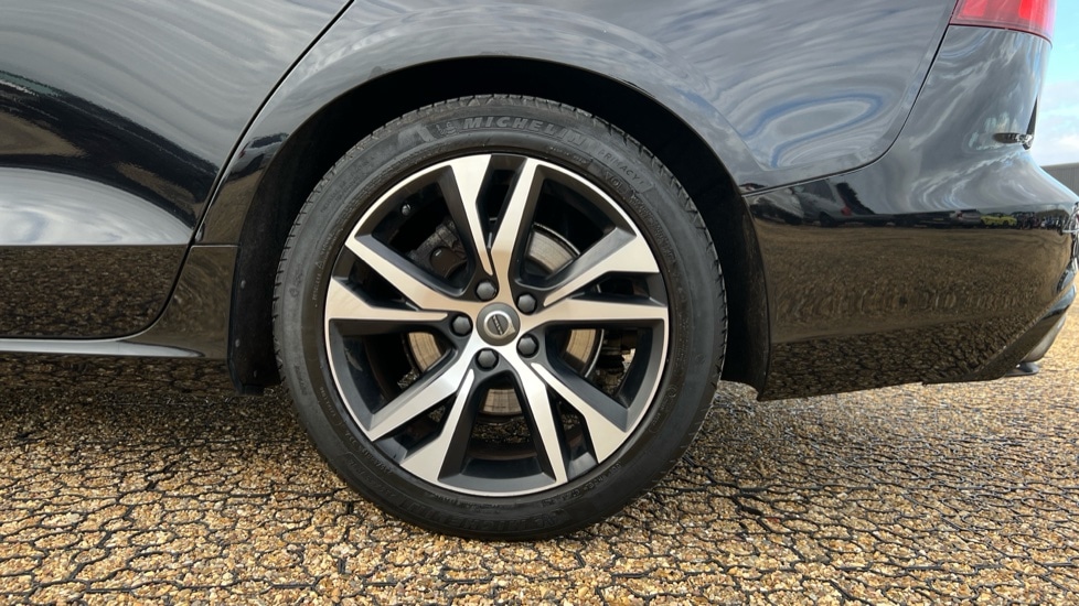 Used Volvo V60 2021 for sale - 76826585: Photo 26