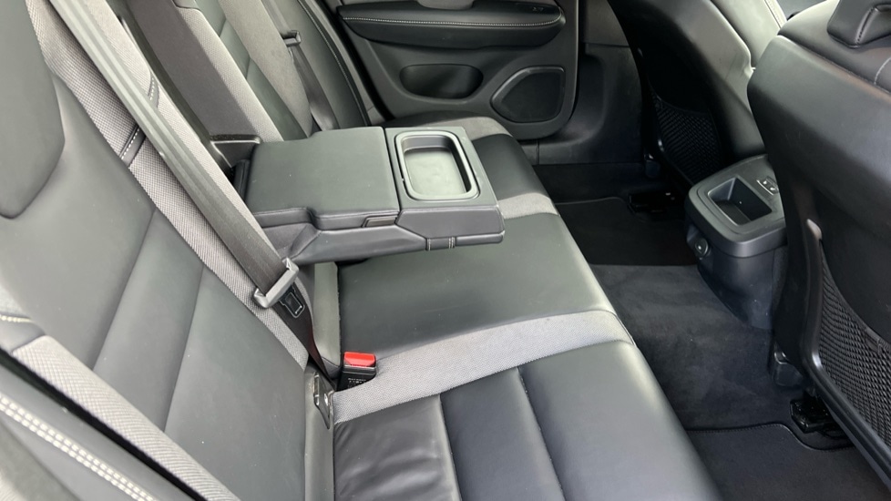 Used Volvo V60 2021 for sale - 76826585: Photo 31