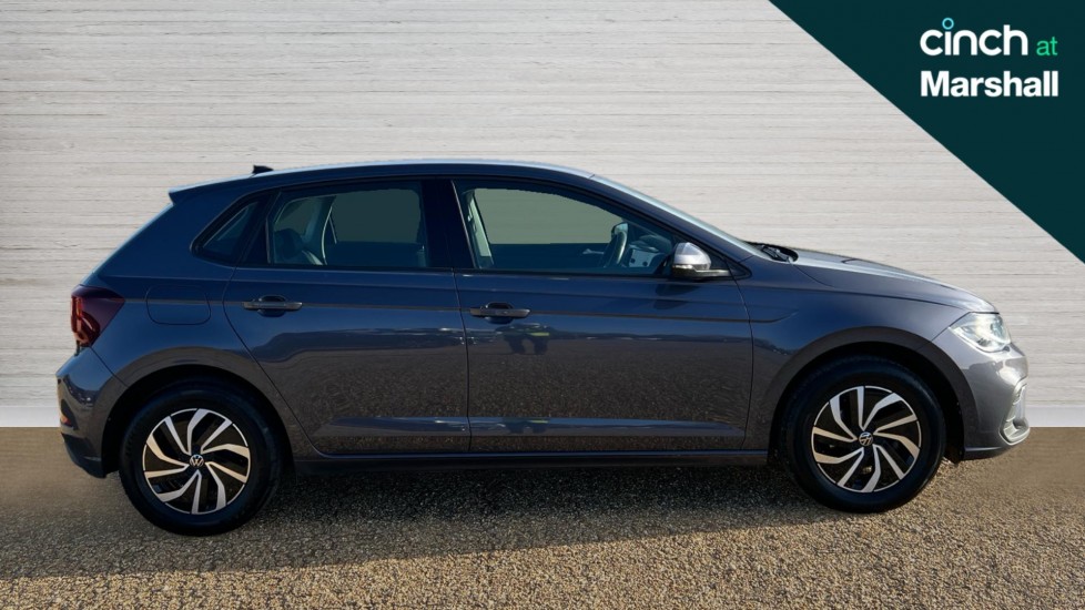 Used Volkswagen Polo 2023 for sale - 76635733: Photo 2