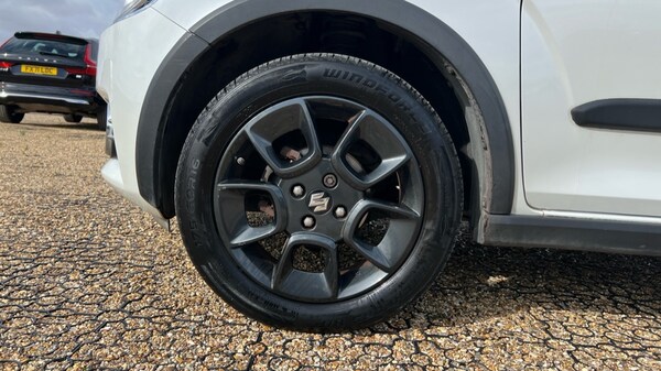 Used Suzuki Ignis 2017 for sale - 76104232: Photo 17