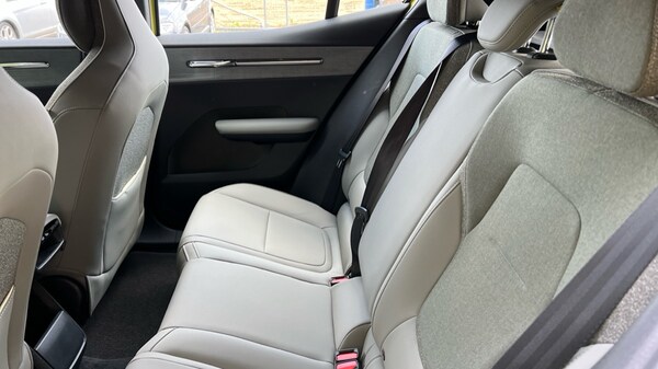 Used Volvo EX30 2025 for sale - 75440197: Photo 10