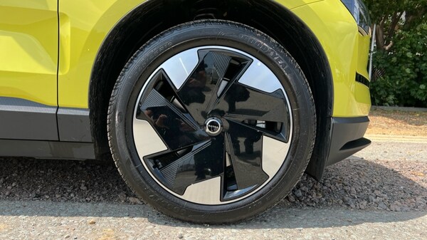 Used Volvo EX30 2025 for sale - 75440197: Photo 16