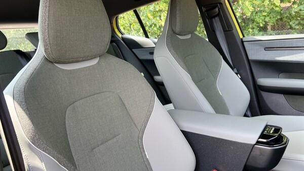 Used Volvo EX30 2025 for sale - 75440197: Photo 32