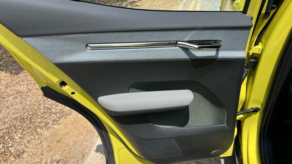 Used Volvo EX30 2025 for sale - 75440197: Photo 37