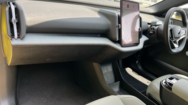 Used Volvo EX30 2025 for sale - 75440197: Photo 41
