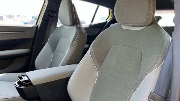 Used Volvo EX30 2025 for sale - 75440197: Photo 43