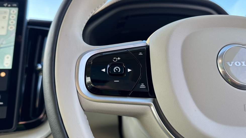 Used Volvo XC60 2025 for sale - 77075735: Photo 19