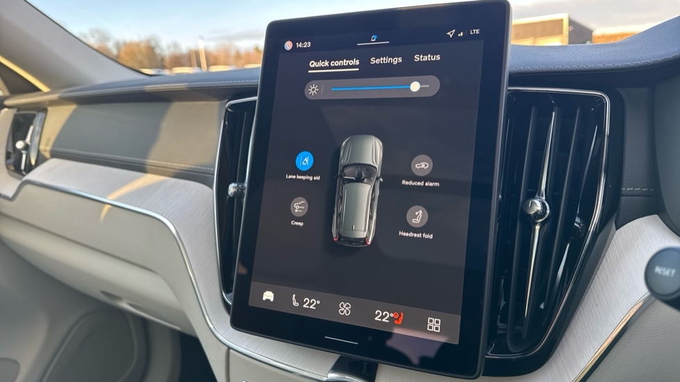 Used Volvo XC60 2025 for sale - 77075735: Photo 40