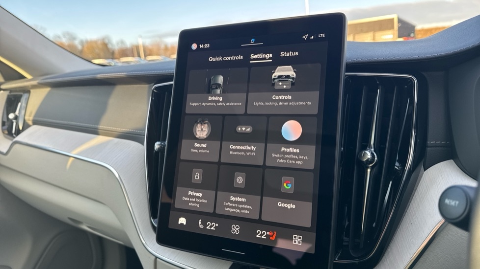 Used Volvo XC60 2025 for sale - 77075735: Photo 41