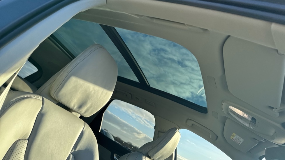 Used Volvo XC60 2025 for sale - 77075735: Photo 44