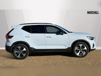 Used Volvo XC40 2025 for sale - 75943057: Photo 3