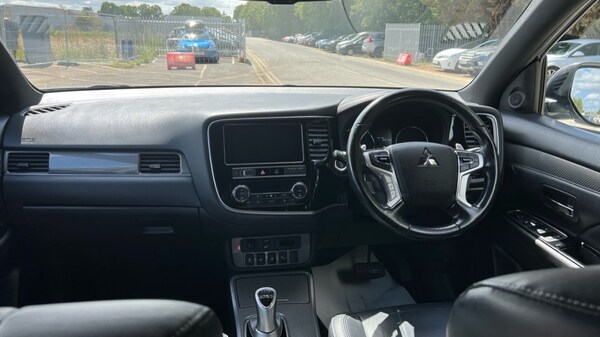 Used Mitsubishi Outlander 2018 for sale - 76112241: Photo 11