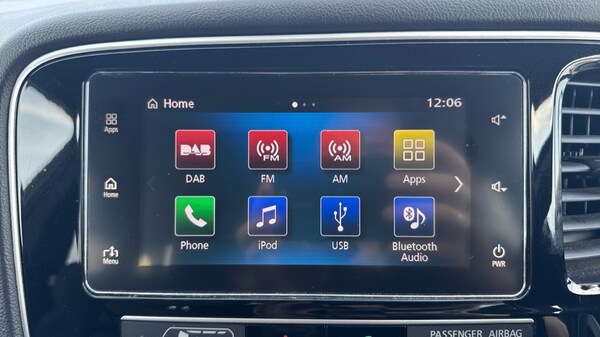 Used Mitsubishi Outlander 2018 for sale - 76112241: Photo 23