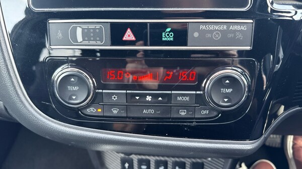 Used Mitsubishi Outlander 2018 for sale - 76112241: Photo 26