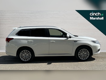 Used Mitsubishi Outlander 2018 for sale - 76112241: Photo
