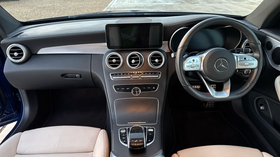 Used Mercedes-Benz C Class 2020 for sale - 76928046: Photo 11