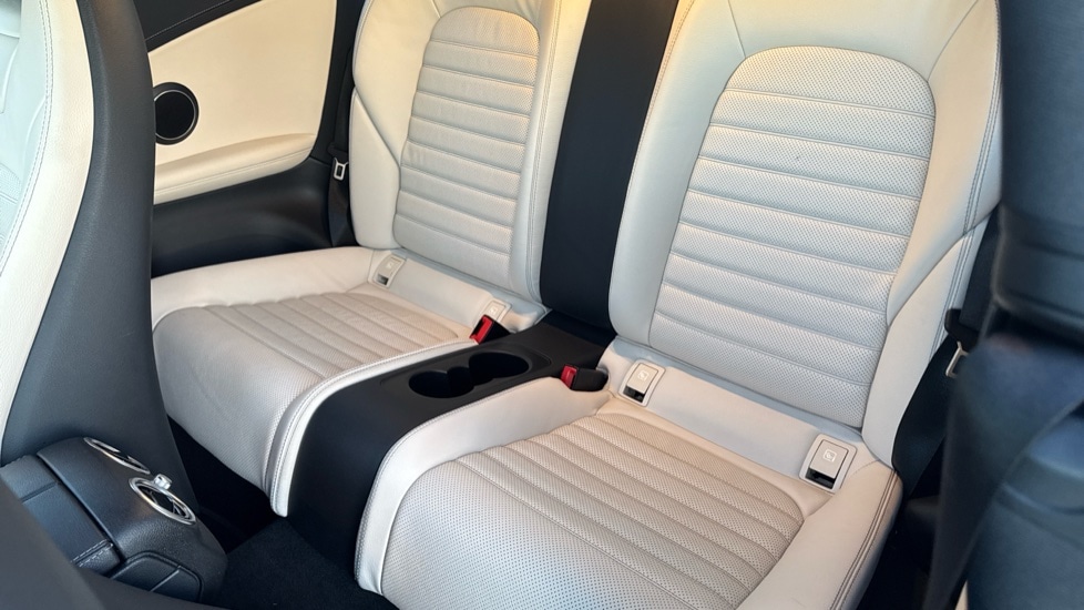 Used Mercedes-Benz C Class 2020 for sale - 76928046: Photo 14